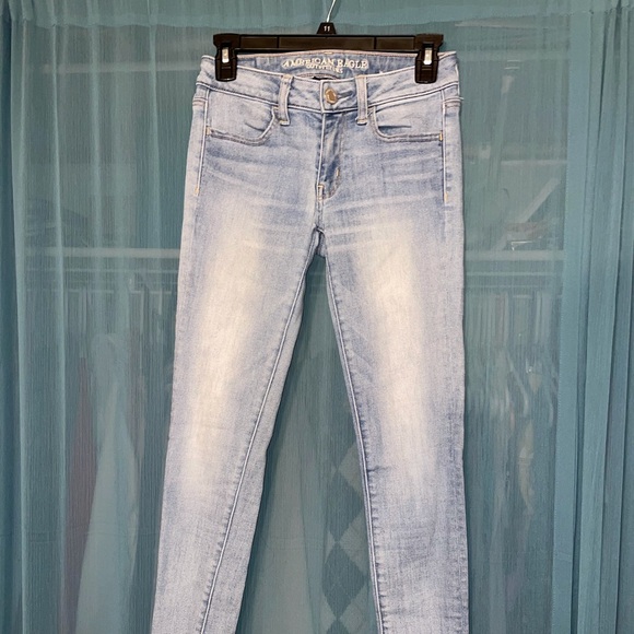 Light Blue American Eagle Super Stretch Jeggings - Picture 1 of 3